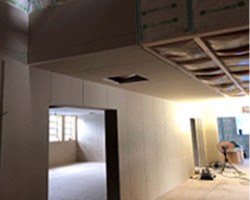 画像：壁天井ボード貼り